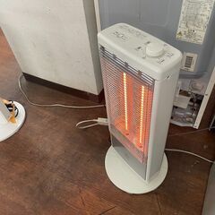 リサイクルショップどりーむ天保山店　No4658 電気ストーブ　エーアイシー　2018年製　最大１０００W　首振り機能付き♪　の画像