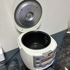 3.5合炊き　炊飯器の画像