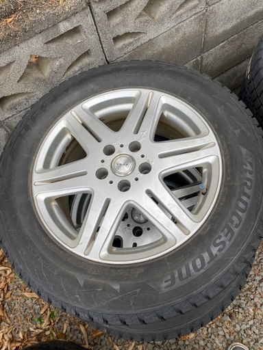 225-65R17 スタッドレスブリザック