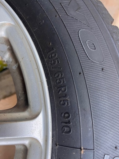 2023年製　TOYOスタッドレスタイヤ+アルミホイール　４本セット　195/65 R15　