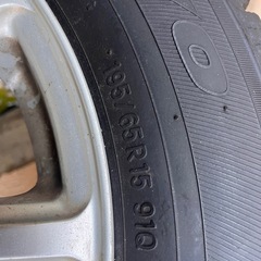 2023年製　TOYOスタッドレスタイヤ+アルミホイール　４本セット　195/65 R15　の画像
