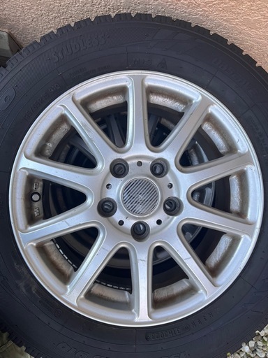 2023年製　TOYOスタッドレスタイヤ+アルミホイール　４本セット　195/65 R15　