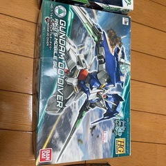 ガンダムプラモデルの画像