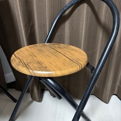 折りたたみ机、椅子セットの画像