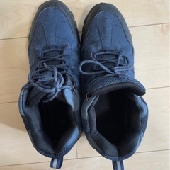 ハイキング靴の画像