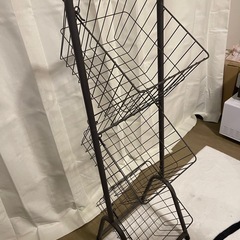 カゴ ラック あげます の画像