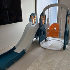 【急募！】【期間限定】Disney 大型遊具 滑り台・ブランコの画像