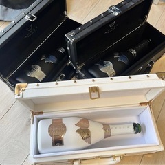 エンジェル シャンパン 空き瓶 箱付きの画像