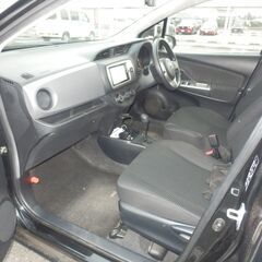 トヨタ　ヴィッツ　ワンセグ：バックモニターの画像