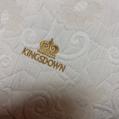 アメリカ製ダブルベッドの画像