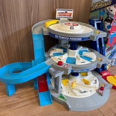 ぐるぐるシュートDXトミカパーキングの画像