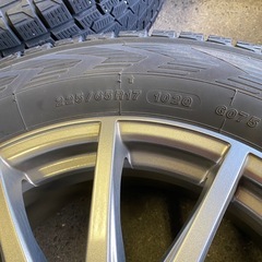 日産エクストレイル用　スタッドレスタイヤ(ホイール付き) 中古品の画像