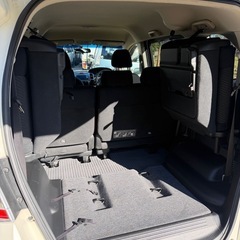 ホンダフリードハイブリッドの画像