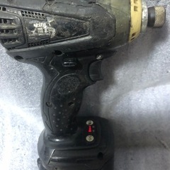 マキタ14vインパクトドライバTD133D中古品、本体のみの画像