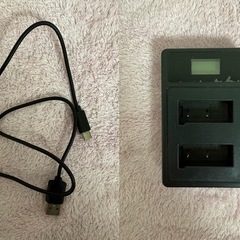 ‼️プロフ必読‼️早い者勝ち‼️カメラ 一眼レフ NikonD5000本体➕望遠レンズ➕バッテリー➕ケーブルの画像