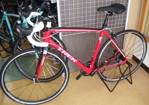 TREK MADONE 2.1 H2 105（トレック マドン 2.1 H2 105）