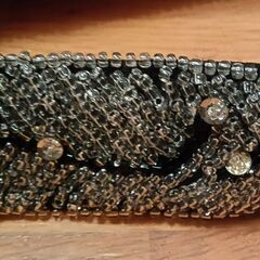 新品未使用　香港製　ビーズ装飾ハンドバッグ　ブラックの画像