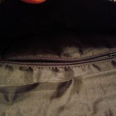 新品未使用　香港製　ビーズ装飾ハンドバッグ　ブラックの画像