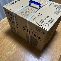 炊飯器　象印　最上級モデル　NW-FC10WZ　炎舞炊き　新品未使用 ホワイト　定価10万超えの画像