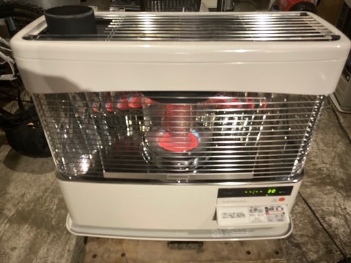 格安　コロナ　22年製　煙突式石油ストーブ