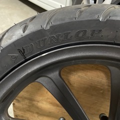 PCX 81ホイル　タイヤの画像