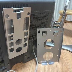 26インチ　壁掛け金具　足　リモコンあり　動作確済みの画像