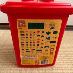 レゴ　赤いバケツの画像