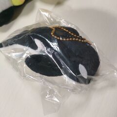 ガチャポン　8つセット　ぬいぐるみ　キーホルダーの画像