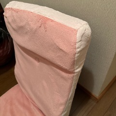 未使用、座椅子（白ピンク）の画像