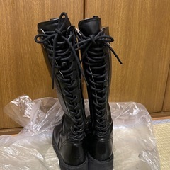 epine】バックレースアップ ゴア ブーツ 24cmの画像