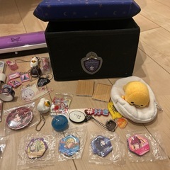 グッズ色々　クッションと一緒に引き取ってくださる方優先の画像