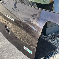 【引き取り限定】ｽｽﾞｷ ｱﾙﾄ ﾗﾊﾟﾝ DBA-HE22S ﾘｱｹﾞｰﾄ ﾊﾞｯｸﾄﾞｱ 茶色系 ZSF 交換鈑金ﾍﾞｰｽにの画像