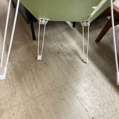 J5900　【リユースのサカイ柏店】　折りたたみローテーブル　クリーニング済みの画像