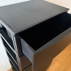 収納家具の画像