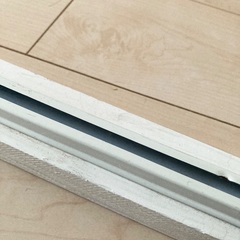 カーテンレール ホワイトの画像