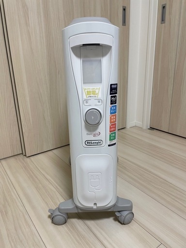 美品　デロンギオイルヒーター