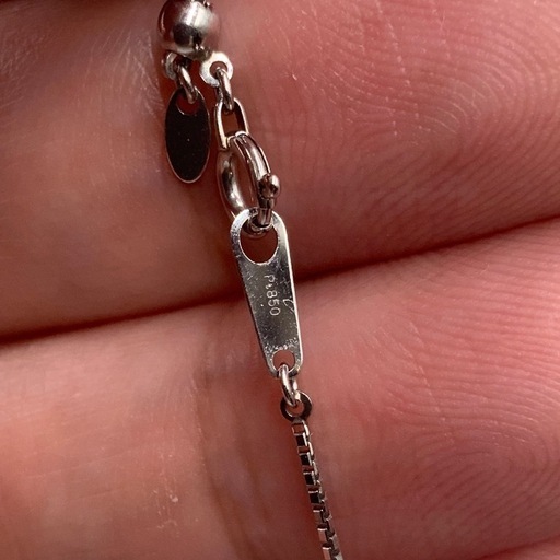 Pt900 クロス　ダイヤネックレス　1ct　4g 約45cm スライドアジャスター