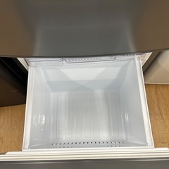 【トレファク神戸新長田店 買取/販売】取りに来られる方限定！MITSUBISHの2ドア冷蔵庫2022年製のご紹介です！の画像