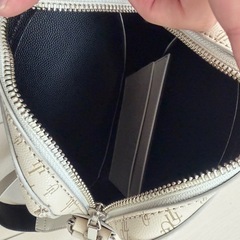 luis ショルダーバッグ
の画像