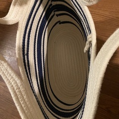 【決まりました】自立するしっかりしたハンドバッグの画像