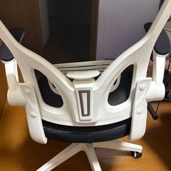 オフィスチェアーの画像
