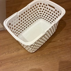 洗濯かご　ランドリーバスケットの画像
