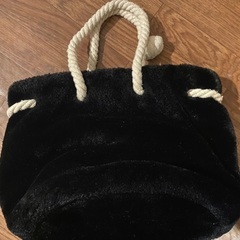 モコモコ　冬用巾着バックの画像