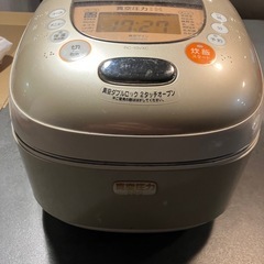 東芝真空圧力IH炊飯器の画像