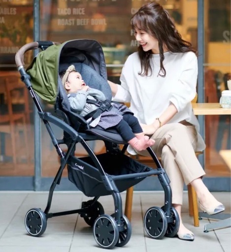 コンビ　ベビーカー