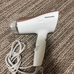 パナソニックドライヤーEH-NESAの画像