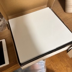 タイル 吸着 白  53枚程度 の画像