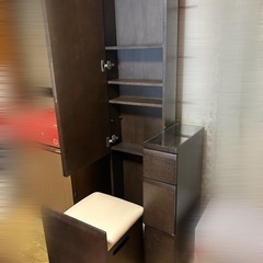 全身映る！収納豊富！姿見ドレッサーの画像