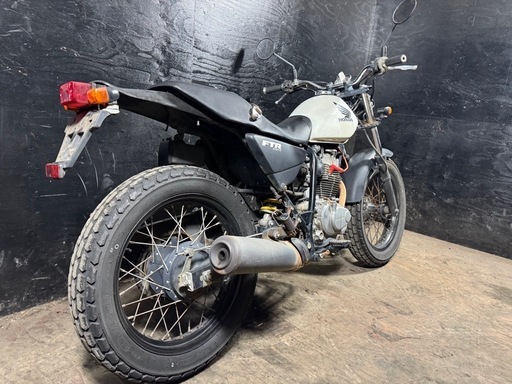 ★支払い総額13.8万円★関東圏内即日配送可能！ホンダ　FTR223 MC34 純正ベース！カスタムベースにおすすめ！激安！！