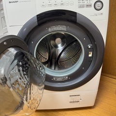 SHARP ドラム式洗濯乾燥機（2017年製） 保証書付きの画像